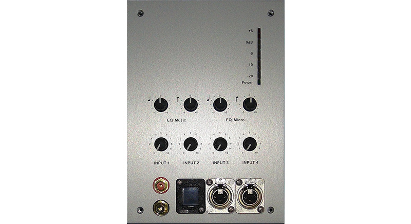 BRC4EASCB<br>
          Einbau-Mischvorverstärker mit Bluetooth Eingang