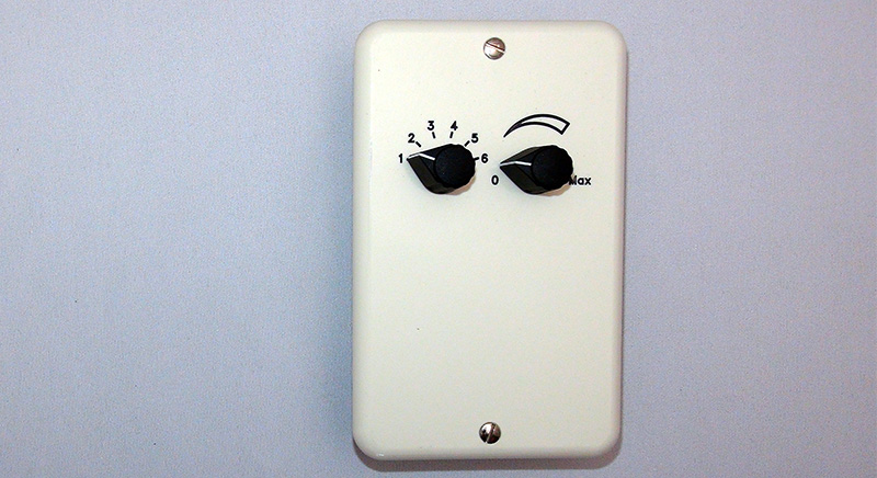 Lautstärkesteller + Programmwahlschalter mit Zettler-Abdeckung 50 Watt