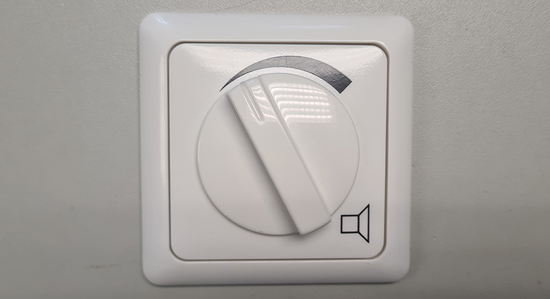 Oberteile für Lautstärkesteller GIRA Fläche Basic reinweiss